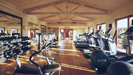How the Hotel Gym Is Adapting to COVID-19 | Condé Nast Traveler